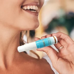 OEM ODM Beauty Cosmetic Makeup Refreshing Fragrance Smooth Texture Gradient Cloud Antiperspirant Deodorant Stick
